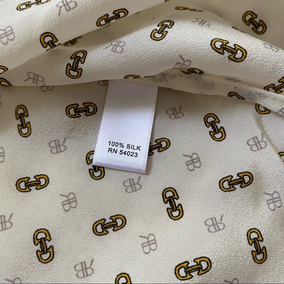 Banana Republic petite monogram silk blouse - Picture 7 of 11